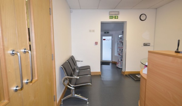 Commercial Extension & Refurb for MyVet 24/7 in Hillingdon, London veterinary practice extension london 3